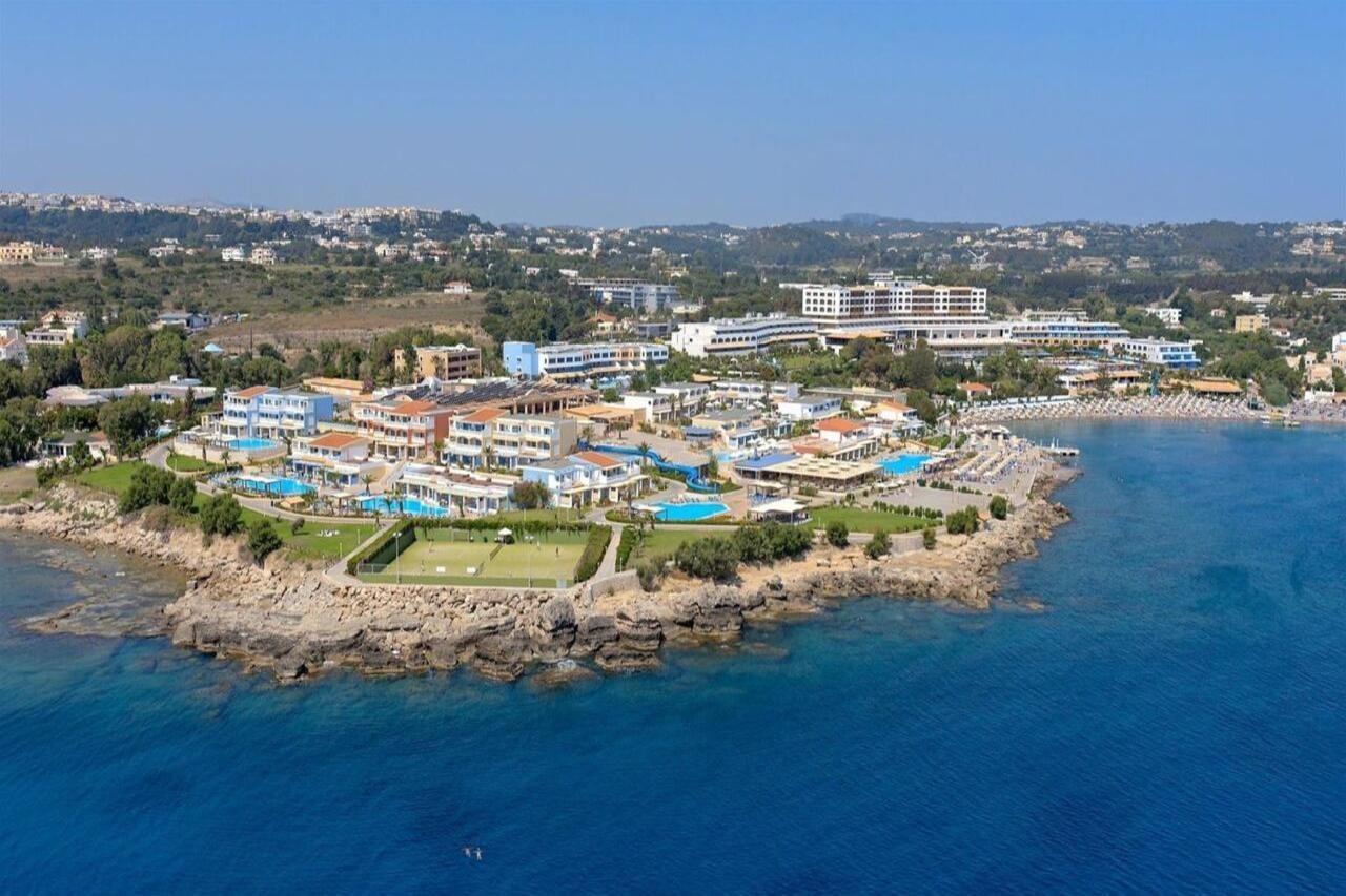 Helea Family Beach Resort Kallithéa Extérieur photo